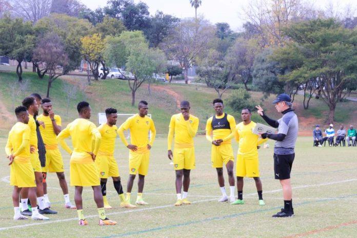 Football: Séisme à la base des Éperviers en Afrique du Sud