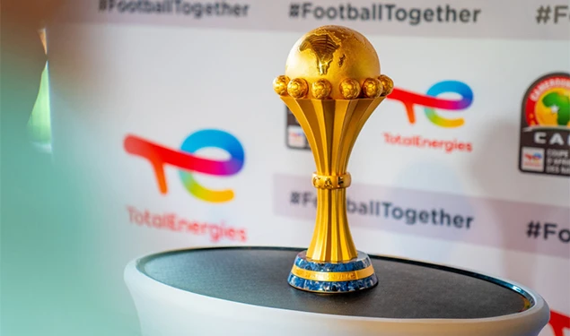 Football: le trophée de la CAN arrive au Togo